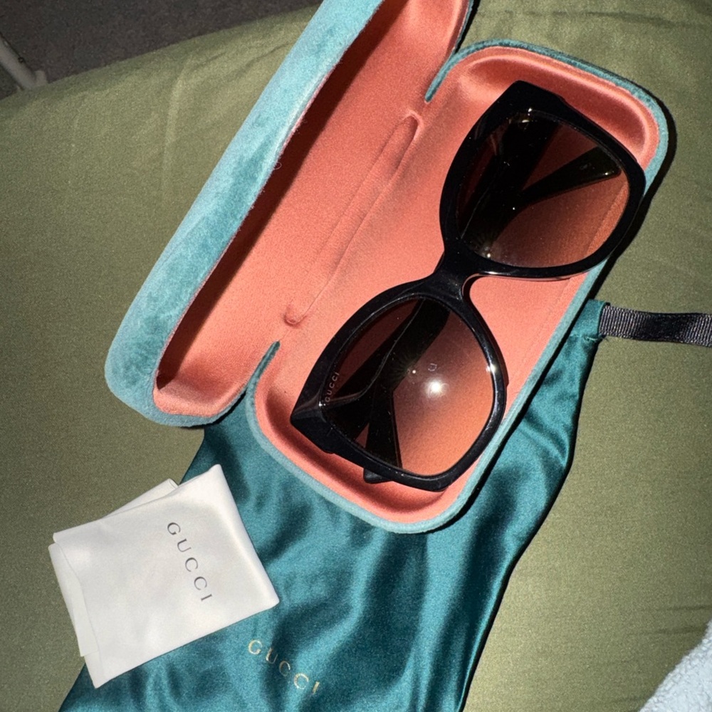 Brand new gucci sunglasses